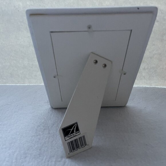 Vera Bradley Picture Frame Ceamic Bird of Paradise Black White Floral 4 x 6 - Picture 6 of 12